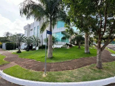 Casa de Condomínio com 3 Quartos à venda, 353m² no Operária, Londrina