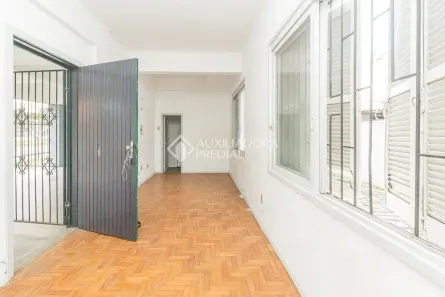 Apartamento com 1 Quarto para alugar, 29m² no Partenon, Porto Alegre
