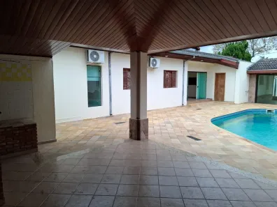 Casa com 4 Quartos à venda, 340m² no Parque São Jorge, Taubaté