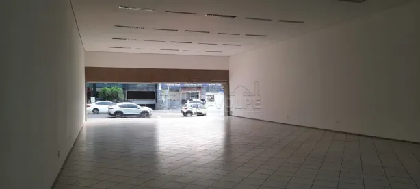 Ponto Comercial para alugar, 400m² no Centro, Bauru