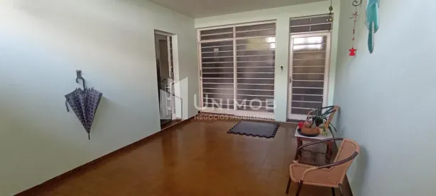 Imóvel Comercial com 5 Quartos à venda, 244m² no Cambuí, Campinas