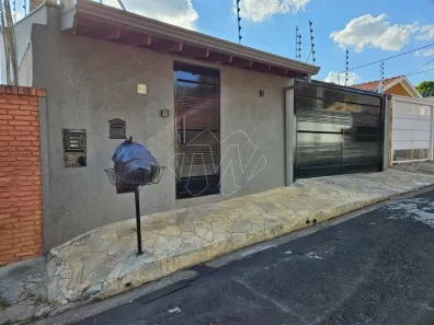Casa com 3 Quartos à venda, 174m² no Vila Xavier (Vila Xavier), Araraquara