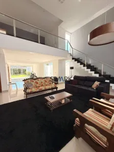 Casa com 3 Quartos à venda, 583m² no Camboinhas, Niterói