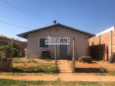 Casa com 2 Quartos à venda, 200m² no Parque dos Girassóis IV, Uberaba