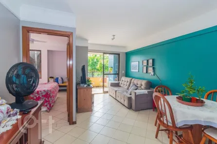 Apartamento com 2 Quartos à venda, 70m² no Partenon, Porto Alegre
