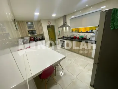 Sobrado com 3 Quartos à venda, 220m² no Vila Sabrina, São Paulo