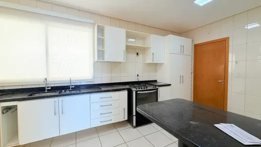Apartamento com 4 Quartos para alugar, 147m² no Jardim Mariana, Cuiabá