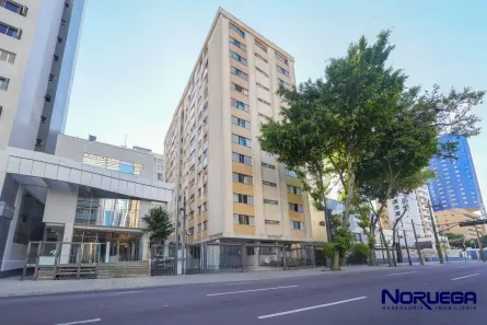 Apartamento com 3 Quartos à venda, 131m² no Água Verde, Curitiba