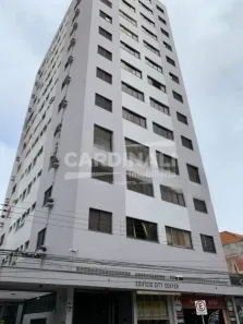 Apartamento com 2 Quartos para alugar, 62m² no Centro, Araraquara