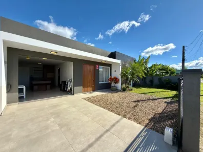 Casa com 3 Quartos à venda, 129m² no Capão da Canoa, Capão da Canoa