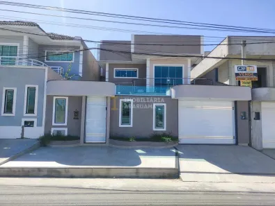 Casa com 4 Quartos à venda, 316m² no Coqueiral, Araruama