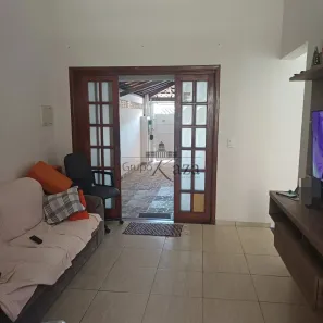 Imóvel Comercial com 3 Quartos à venda, 194m² no Parque dos Príncipes, Jacareí