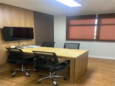Sala Comercial à venda, 40m² no Bosque da Saúde, São Paulo