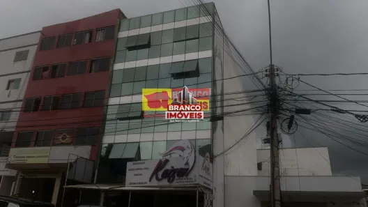 Kitnet para alugar, 25m² no Guará II, Brasília