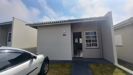 Casa de Condomínio com 2 Quartos para alugar, 44m² no Distrito Industrial do Una II, Taubaté