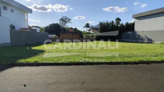 Lote/Terreno à venda, 455m² no Condomínio Residencial Montreal, São Carlos