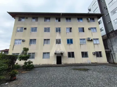 Apartamento com 1 Quarto para alugar, 49m² no Saguaçu, Joinville