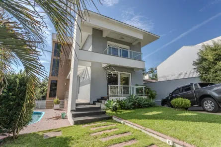 Casa com 4 Quartos para alugar, 590m² no Espírito Santo, Porto Alegre