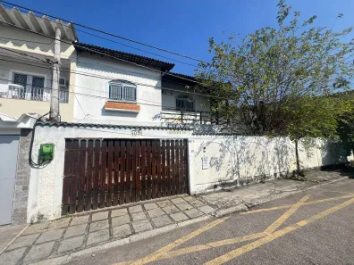 Casa com 3 Quartos à venda, 176m² no Taquara, Rio de Janeiro