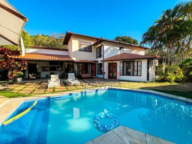 Casa de Condomínio com 4 Quartos à venda, 392m² no Piratininga, Niterói