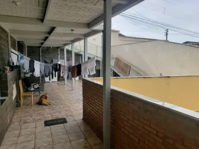 Casa com 3 Quartos para alugar, 200m² no Renascença, Belo Horizonte