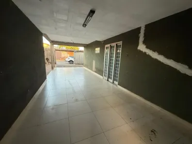 Sobrado com 4 Quartos à venda, 200m² no Residencial Center Ville, Goiânia