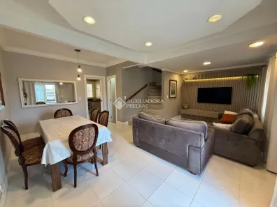 Casa de Condomínio com 4 Quartos à venda, 150m² no Centro, Canoas