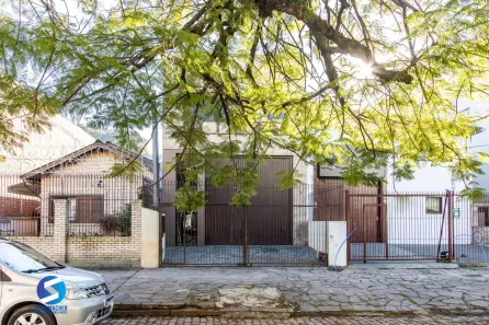 Galpão/Depósito/Armazém à venda, 270m² no São Geraldo, Porto Alegre