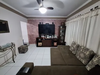 Casa com 3 Quartos à venda, 145m² no Jardim Olímpico, Bauru