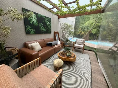 Casa com 3 Quartos à venda, 172m² no Vinhedos, Caxias do Sul