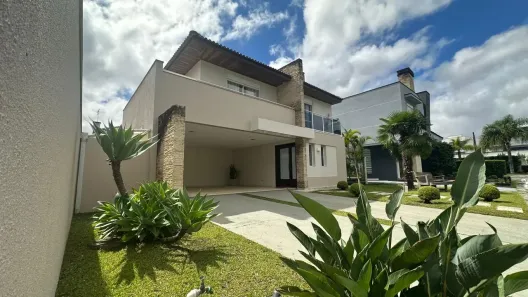 Casa de Condomínio com 4 Quartos à venda, 250m² no São Braz, Curitiba
