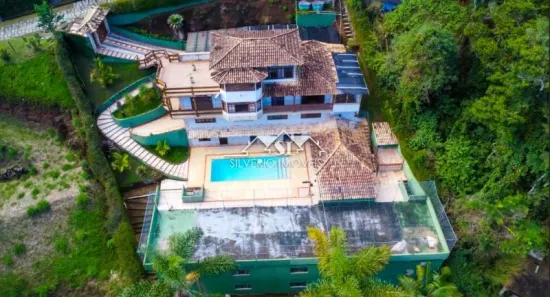 Casa de Condomínio com 3 Quartos à venda, 800m² no Cuiabá, Petrópolis