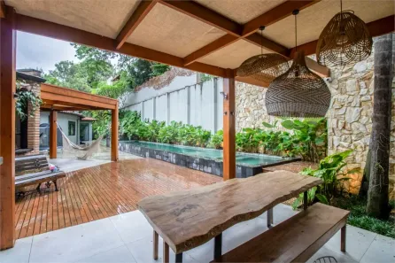 Casa com 4 Quartos à venda, 370m² no Boaçava, São Paulo