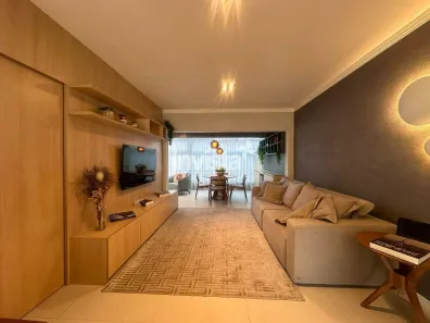 Apartamento com 2 Quartos para alugar, 90m² no Gonzaga, Santos