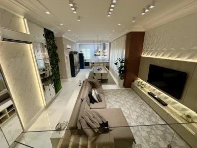 Apartamento com 4 Quartos à venda, 305m² no Meia Praia, Itapema