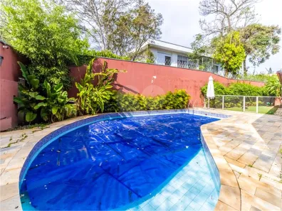 Sobrado com 5 Quartos para venda ou aluguel, 560m² no Alto de Pinheiros, São Paulo