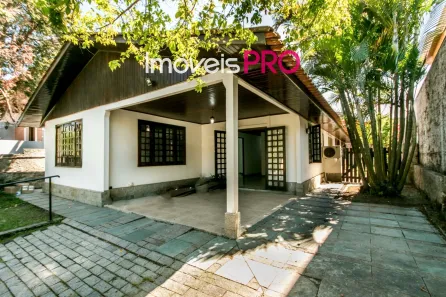 Casa de Condomínio com 5 Quartos à venda, 200m² no São Paulo II, Cotia