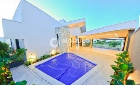 Casa de Condomínio com 3 Quartos à venda, 229m² no Laranjeiras, Uberlândia