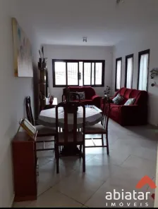 Sobrado com 3 Quartos à venda, 160m² no Centro, Embu das Artes