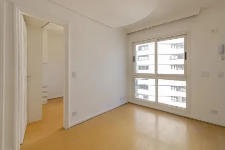 Kitnet com 1 Quarto à venda, 30m² no Moema, São Paulo