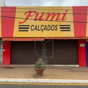 Imóvel Comercial para alugar, 297m² no Centro, Marília