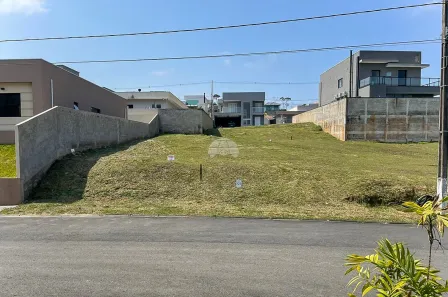 Lote/Terreno à venda, 301m² no Arruda, Colombo