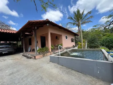 Fazenda/Sítio com 3 Quartos à venda, 200000m² no Centro, Florestal