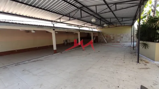 Galpão/Depósito/Armazém à venda, 740m² no Guaxindiba, São Gonçalo