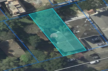Lote/Terreno à venda, 373m² no Xaxim, Curitiba