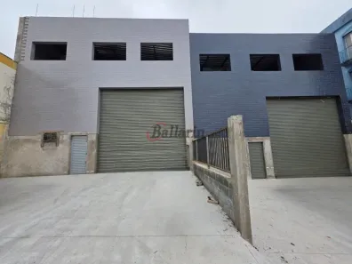 Prédio Comercial para alugar, 500m² no Taboão, São Bernardo do Campo