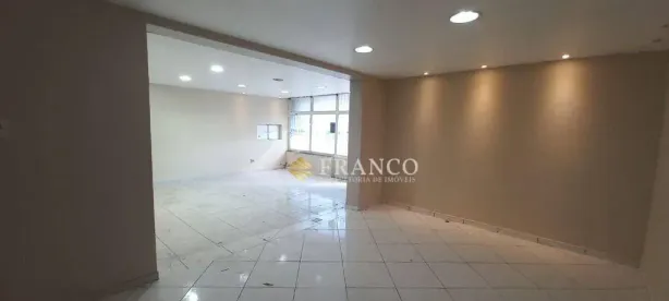 Casa com 8 Quartos para alugar, 180m² no Centro, Taubaté