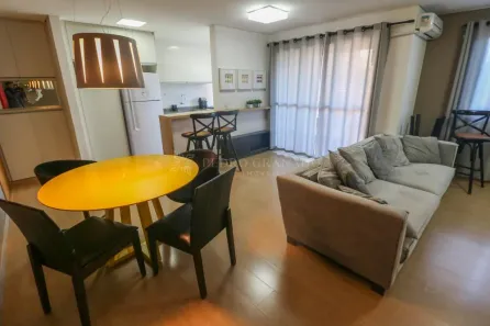 Apartamento com 2 Quartos para alugar, 74m² no Zona 03, Maringá