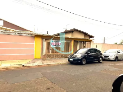 Casa com 3 Quartos à venda, 140m² no Jardim Adalgisa, Araraquara