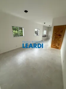 Sobrado com 2 Quartos à venda, 100m² no Vila Palmares, Santo André